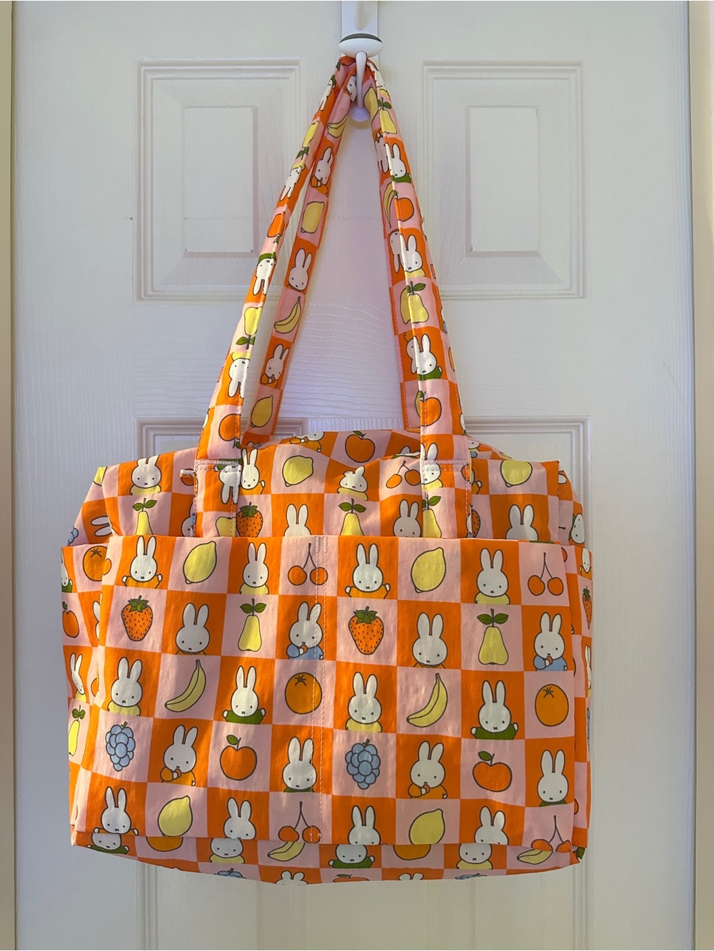 BAGGU everyday cloud bag - Checked fruit Miffy print UO exclusive